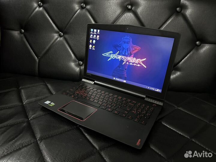 Игровой ноутбук Lenovo