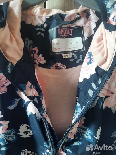 Ветровка для девочки