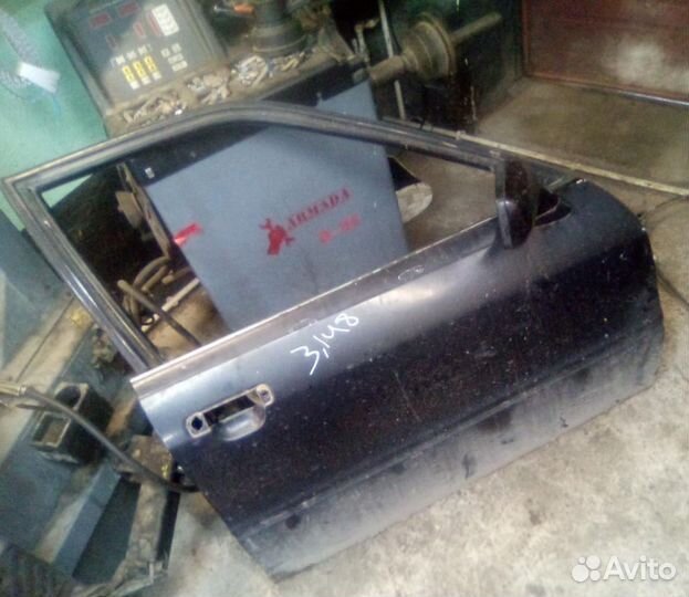 Дверь передняя правая Ауди 80