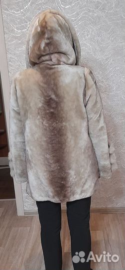 Продам шубу мутоновую