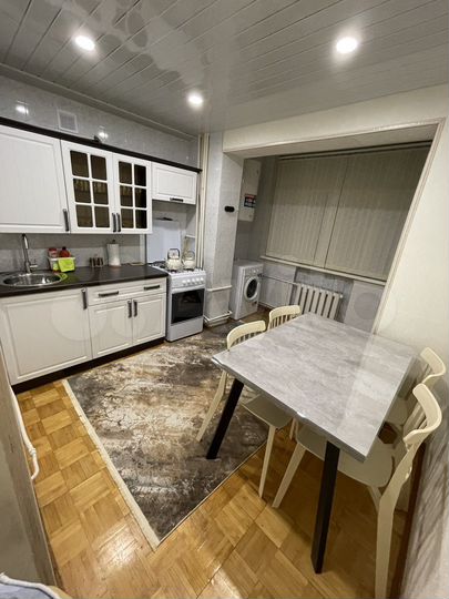 3-к. квартира, 80 м², 3/5 эт.