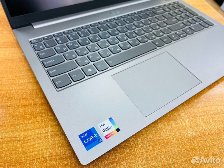 Новый мощный ноутбук Core i5-1135G7/16Gb/SSD 500Gb