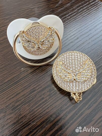 Золотая соска - пустышка с держателем