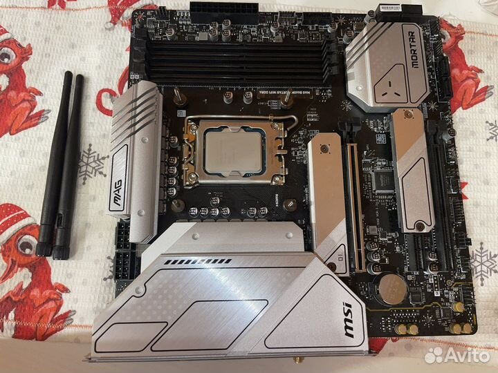 Материнская плата с процессором i5 12600