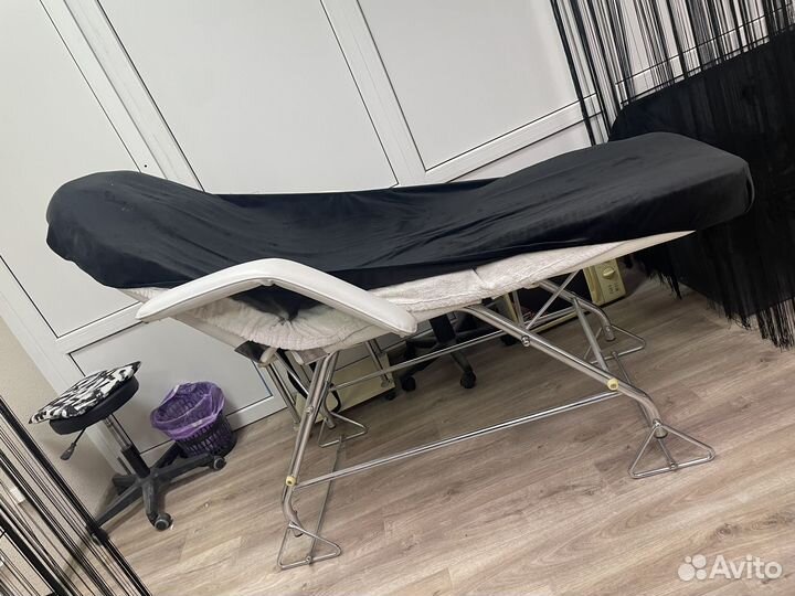 Кресло-кушетка косметологическая