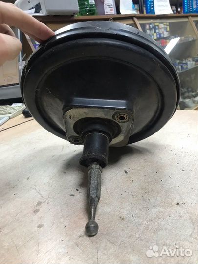 Вакуумный усилитель тормозов Volkswagen Passat B5