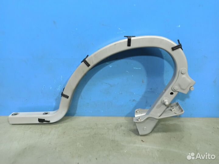 Петля крышки багажника Hyundai Genesis DH 2 2012