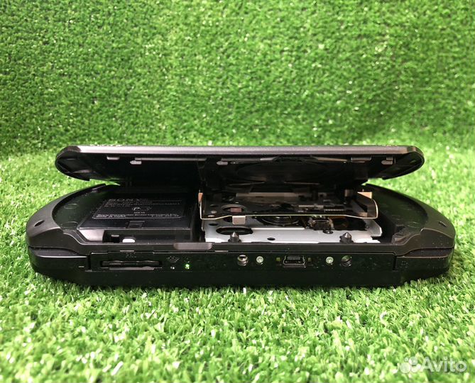 Sony PSP Street e1008 Playstation Portable