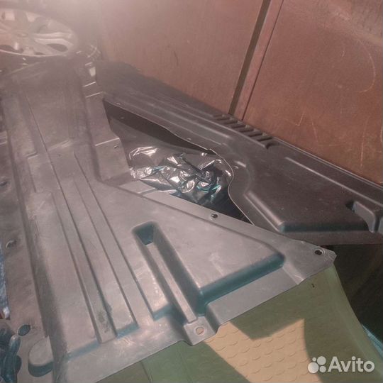 Локеры подкрылок