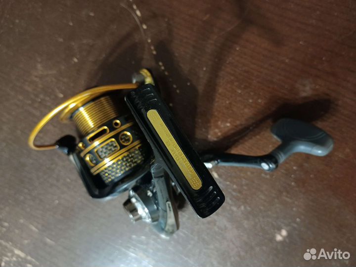 Катушка Ryobi Arctika, Maximus, комель crazy fish