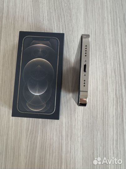 iPhone 12 Pro, 256 ГБ