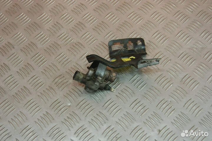 Термостат Kawasaki ZZR250