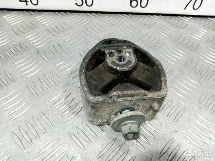 Б/У Опора кпп левая VW#001