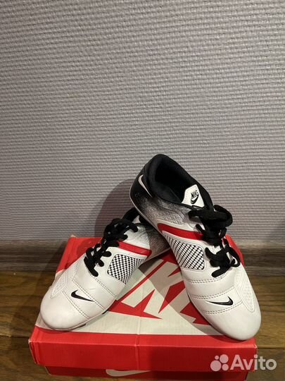 Бутсы nike 38 размер