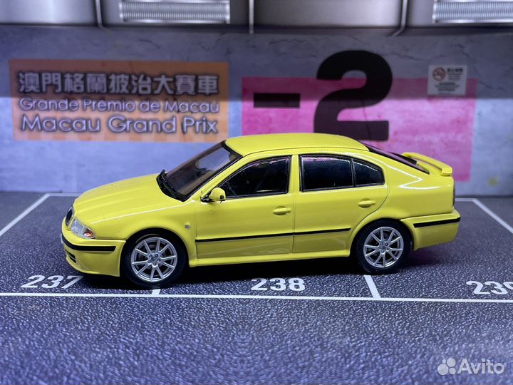 1:43 Skoda Octavia A4 tour Vrs