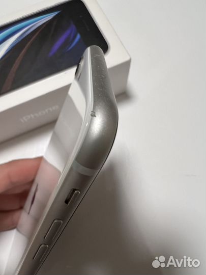 iPhone SE (2020), 64 ГБ