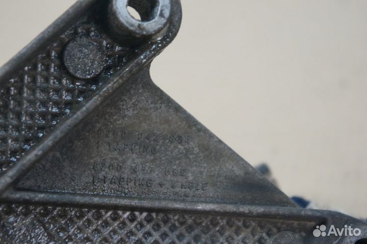 Кронштейн Опоры кпп Renault Logan 1