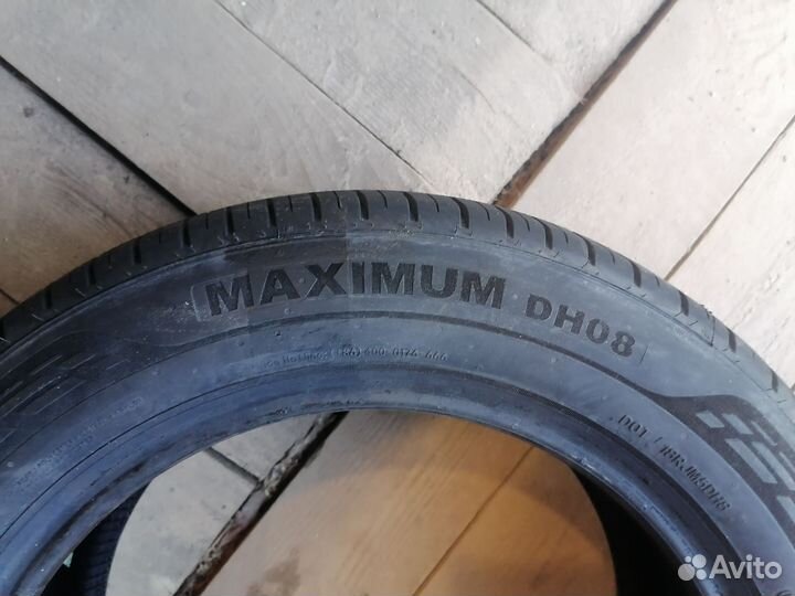 DoubleStar Maximum DH08 205/60 R16 92