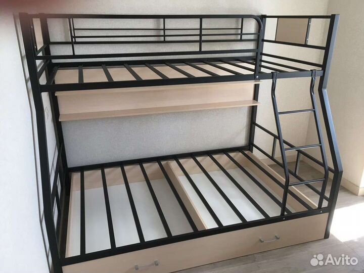 Двухъярусная (чердак) металлическая кровать лофт