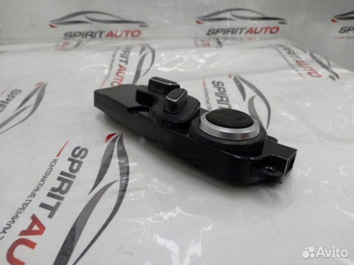 Блок управления сиденьем передний правый Genesis