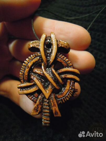 Кулоны, ч.3 (тут ещё два)