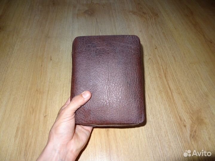 Нашел у дедушки в гараже Несессер Советский