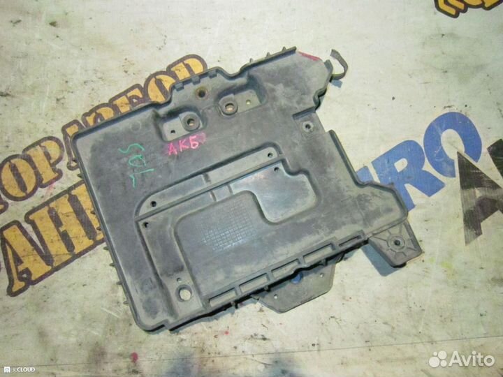 Подставка под аккумулятор на hyundai solaris RB G4