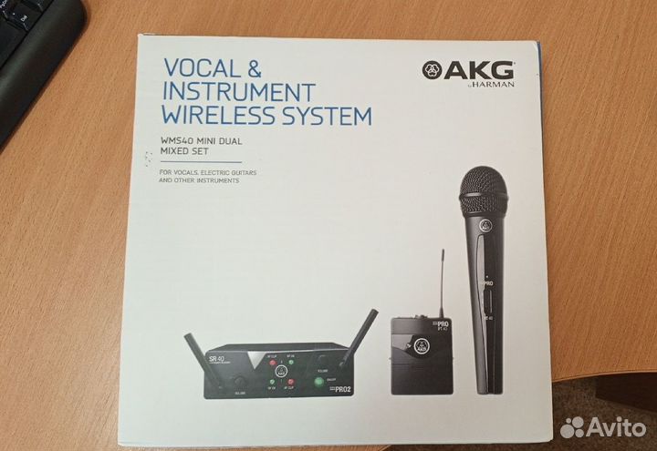 Радиосистема AKG WMS40 / mini2MIX-US45A/C (660.700