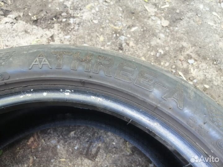 Three-A P606 205/50 R17