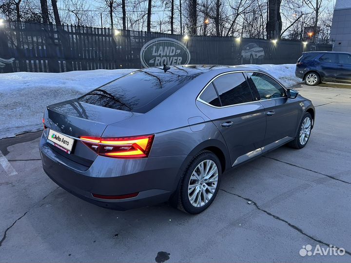 Skoda Superb 2.0 AMT, 2022, 25 500 км