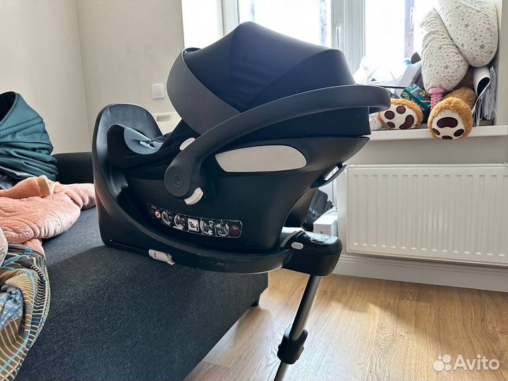 Автолюлька Cybex Aton M I-Size с базой