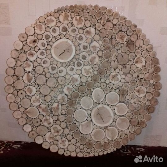 Панно из спилов дерева