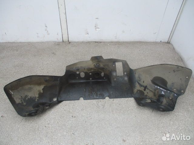 Брызговик металлический левый Scania 1529643