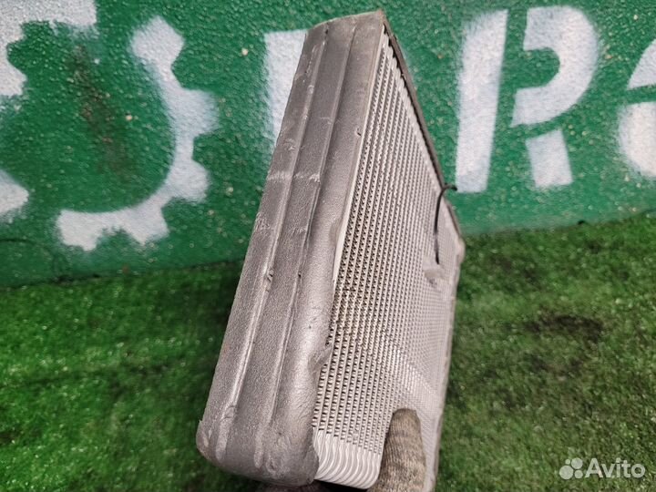 Радиатор кондиционера салоны на Nissan Juke