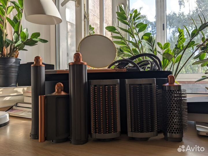 Стайлер Dyson Airwrap Long + чехол для переноски