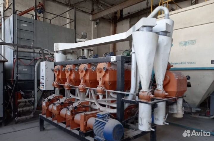 Вальцовая мельница Мельник 700 Эксперт