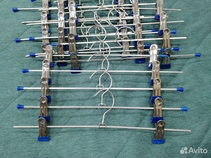 Плечики с прищепкой