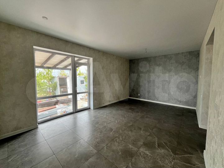 Дом 110 м² на участке 6,4 сот.