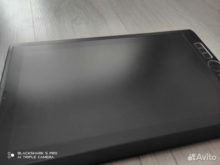 Планшет Wacom mobile studio pro 13