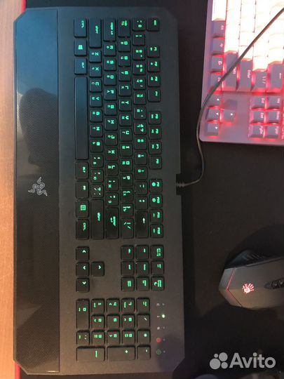 Игровая клавиатура Razer Deathstalker