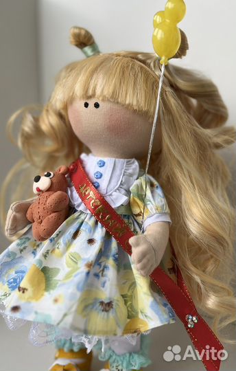 Кукла выпускница