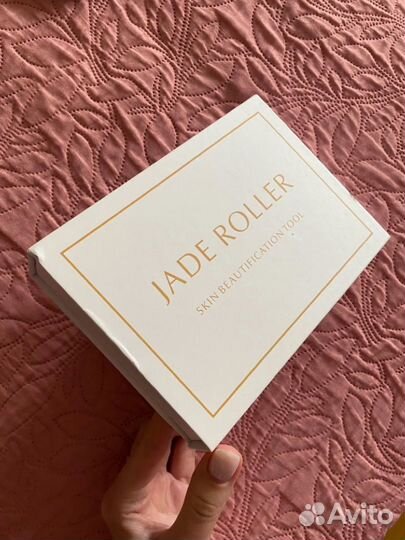 Набор для массажа лица, скребок и роллер гуаша