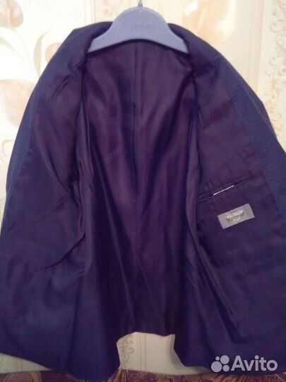 Школьный костюм 140рост