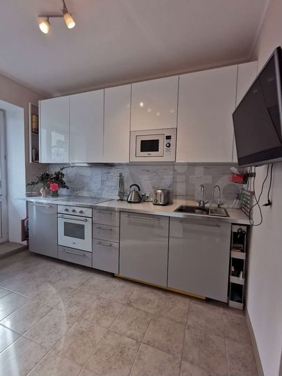 1-к. квартира, 37 м², 10/17 эт.