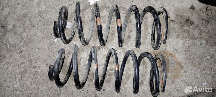 Задние пружины на honda Civic 4D