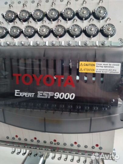 15 ниточная вышивальная машина Toyota