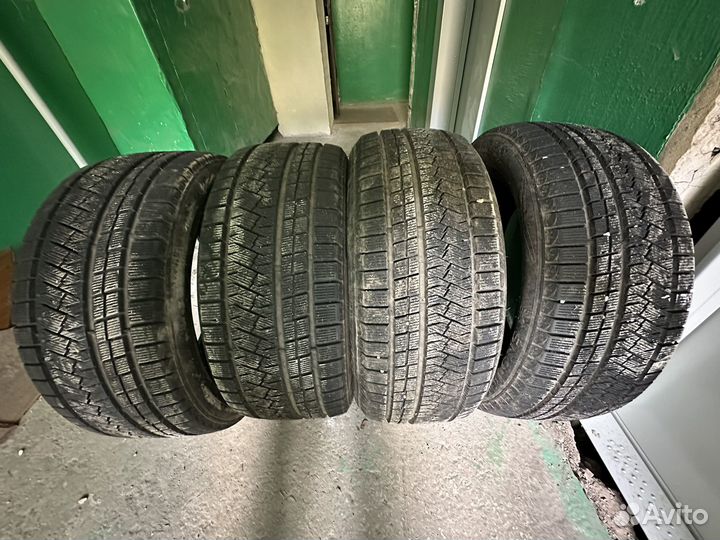 Triangle Snowlink TWT02 235/50 R18 и 245/45 R18