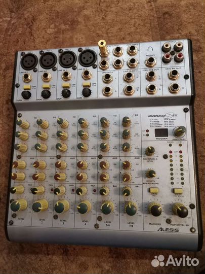 Микшерный пульт Alessis 8fx