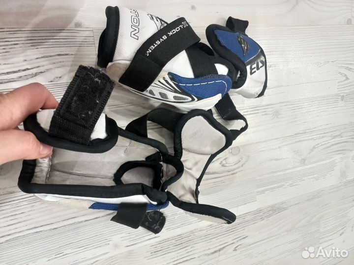 Налокотники хоккейные детские бу