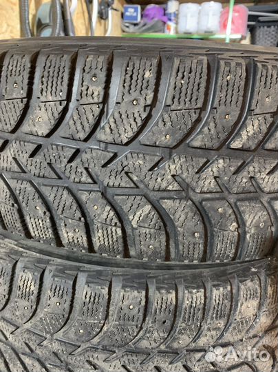 Bridgestone Ice Cruiser 5000 235/65 R17 108T